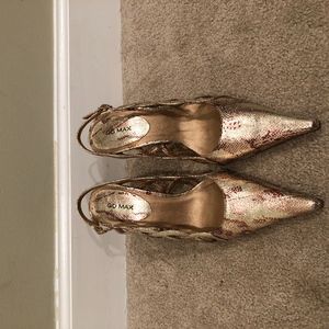 gold pointed toe heels
